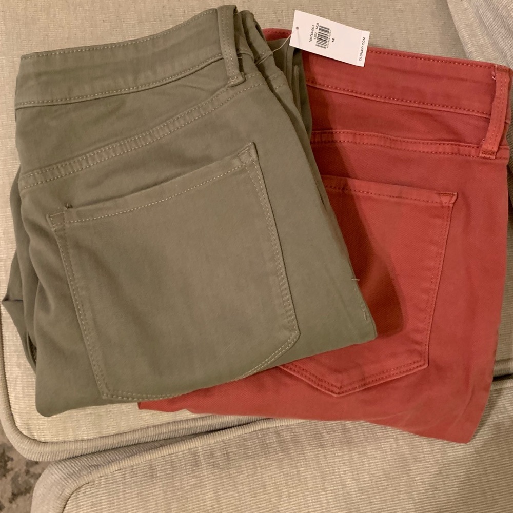 Old Navy Super Skinny jeans!